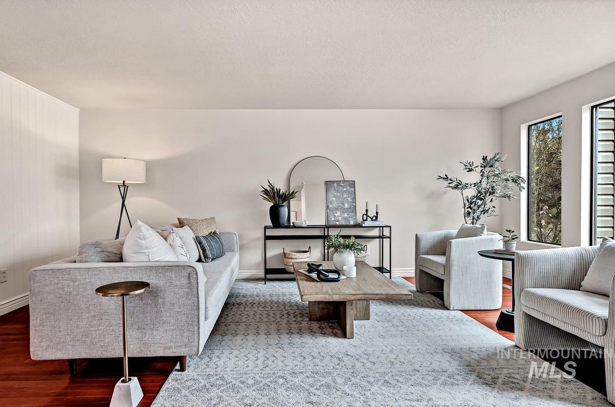 2934 North Mountain Road Boise, ID 83702 - Photo 4 of 33