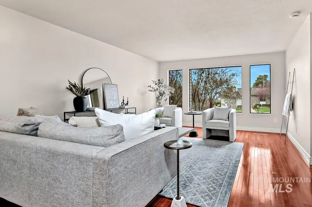 $699,900 | 2934 North Mountain Road, Boise, ID 83702