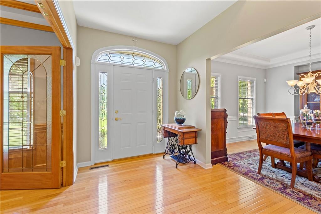 174 Forsythe Road Valencia, PA 16059 - Photo 2 of 25