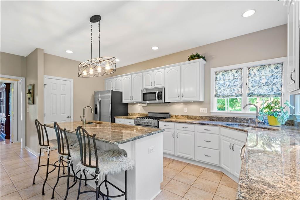 174 Forsythe Road Valencia, PA 16059 - Photo 8 of 25