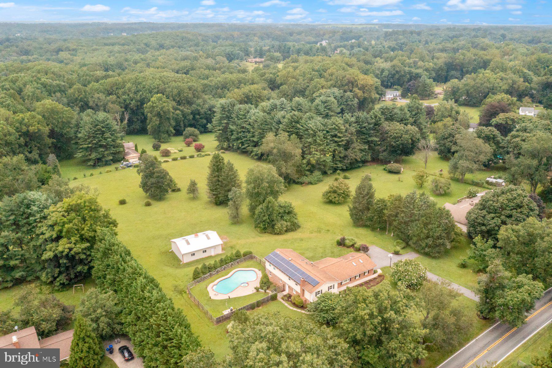 18604 Muncaster Road Rockville, MD 20855 - Photo 3 of 90 Spacious and open private lot