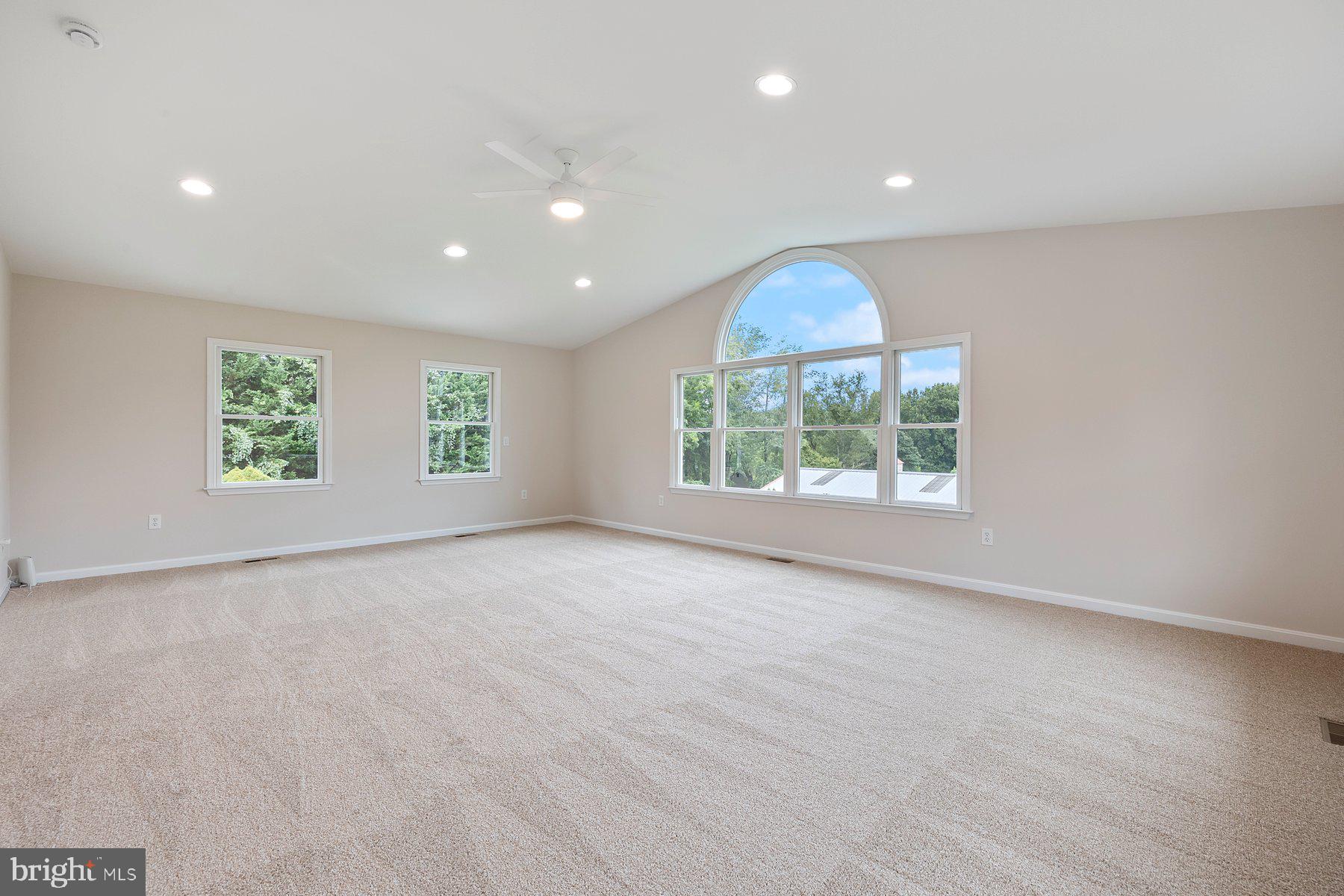 18604 Muncaster Road Rockville, MD 20855 - Photo 36 of 90 an empty room with a window
