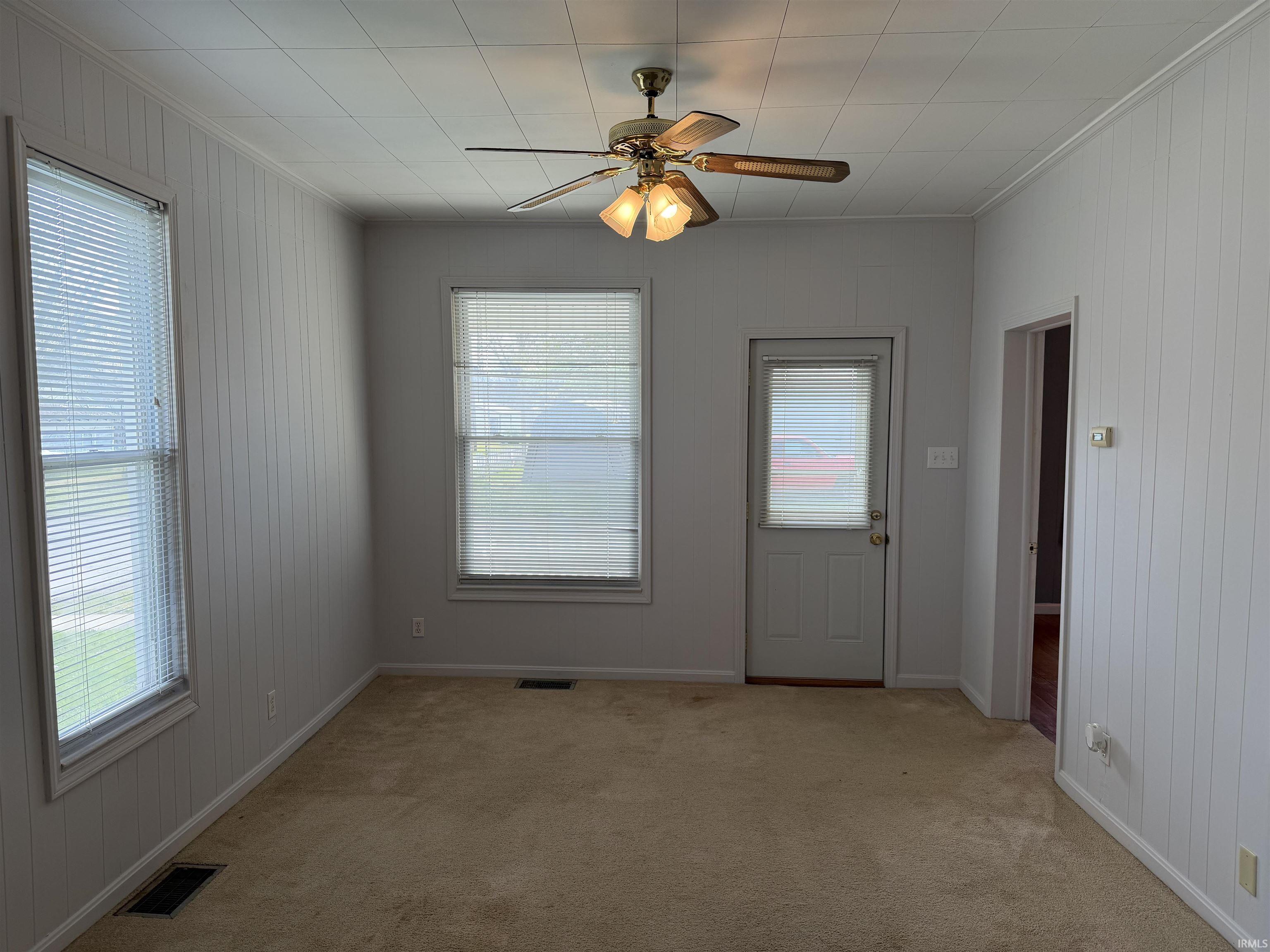 519 Ash Street Mount Carmel, IL 62863 - Photo 5 of 19