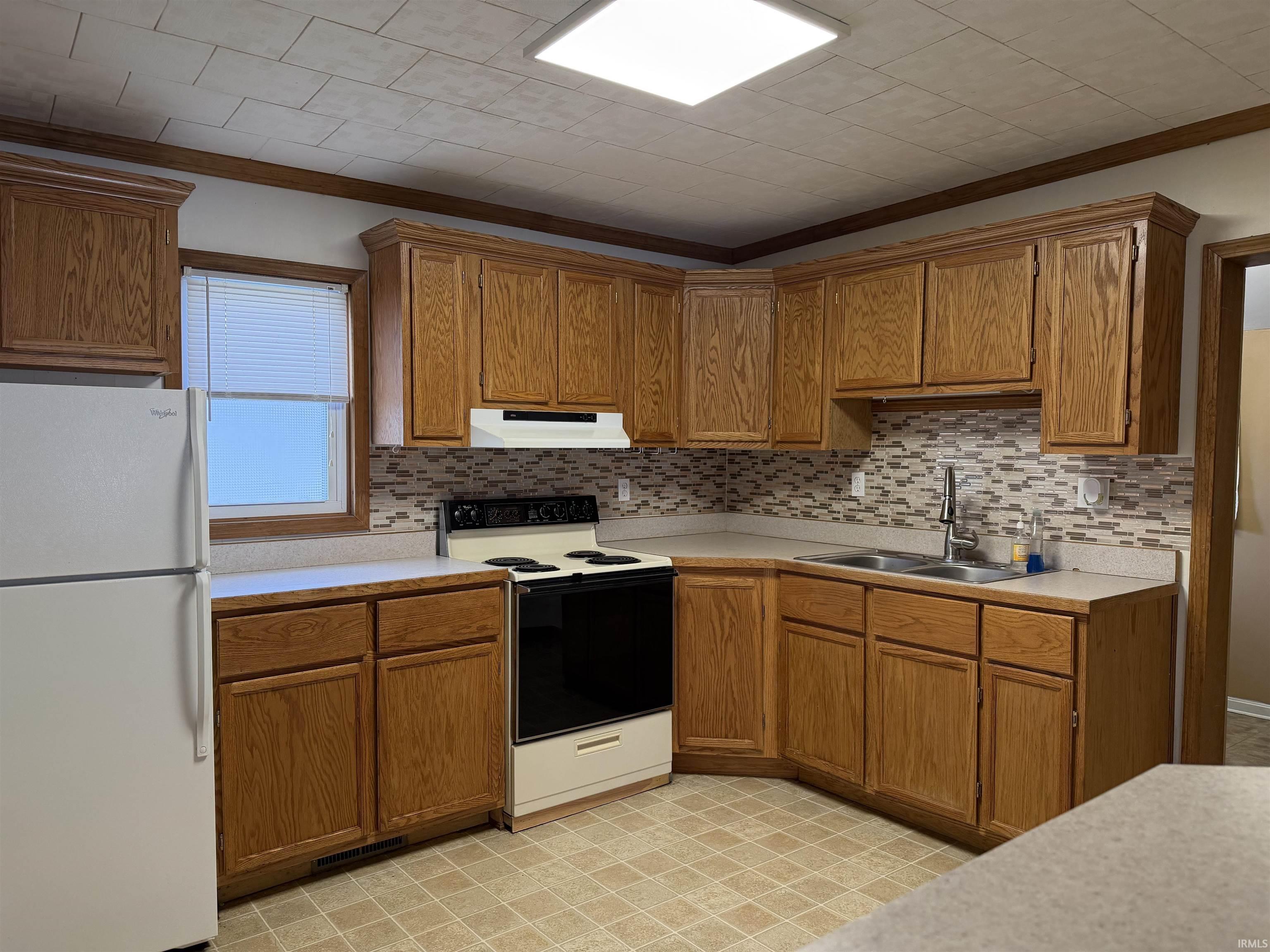 519 Ash Street Mount Carmel, IL 62863 - Photo 8 of 19