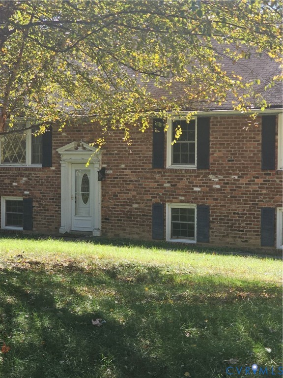 916 Brantley Road Richmond, VA 23235 - Photo 1 of 8 Gallery Image 1
