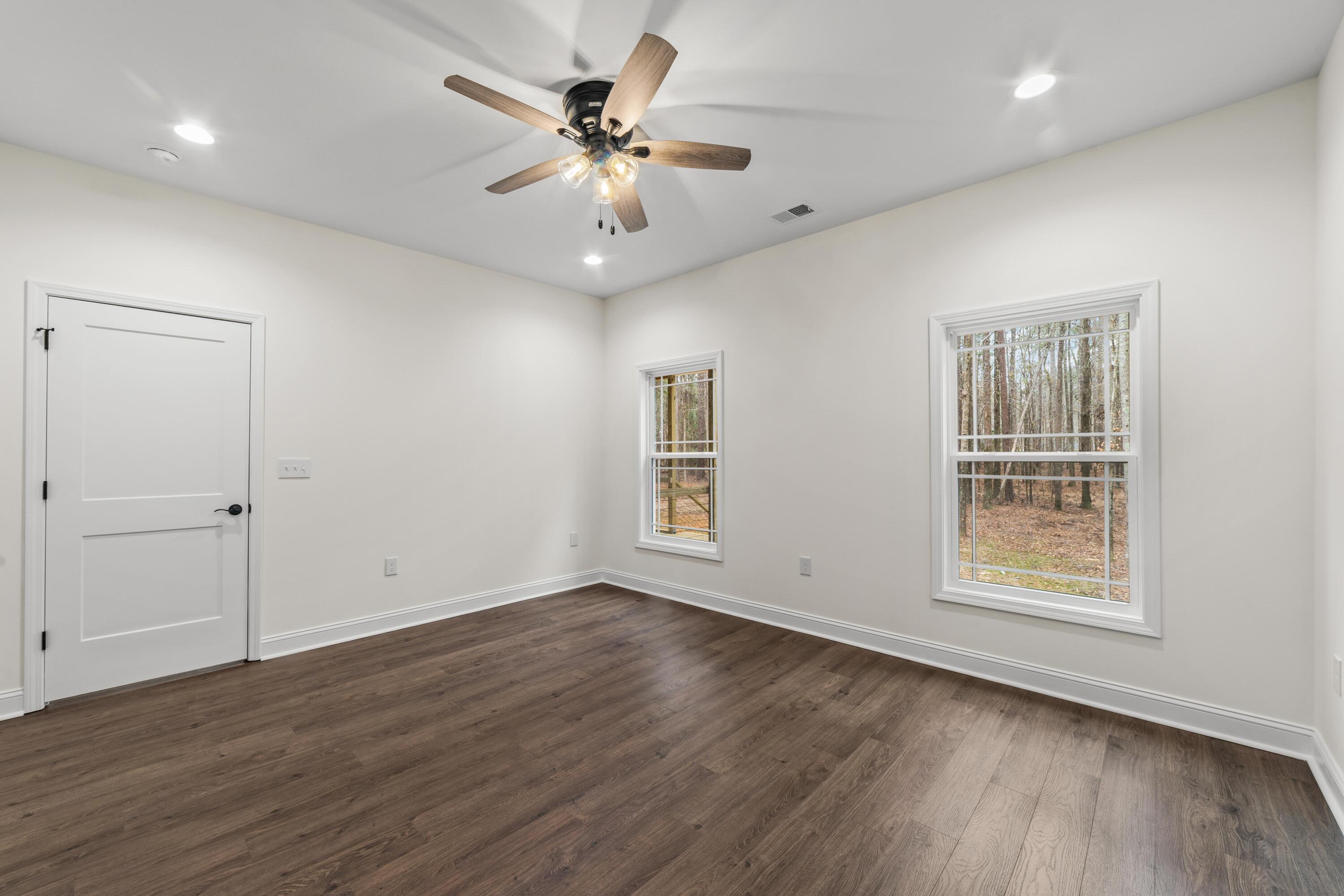 688 Sikes Road St. Matthews, SC 29135 - Photo 13 of 25 IMG_3955