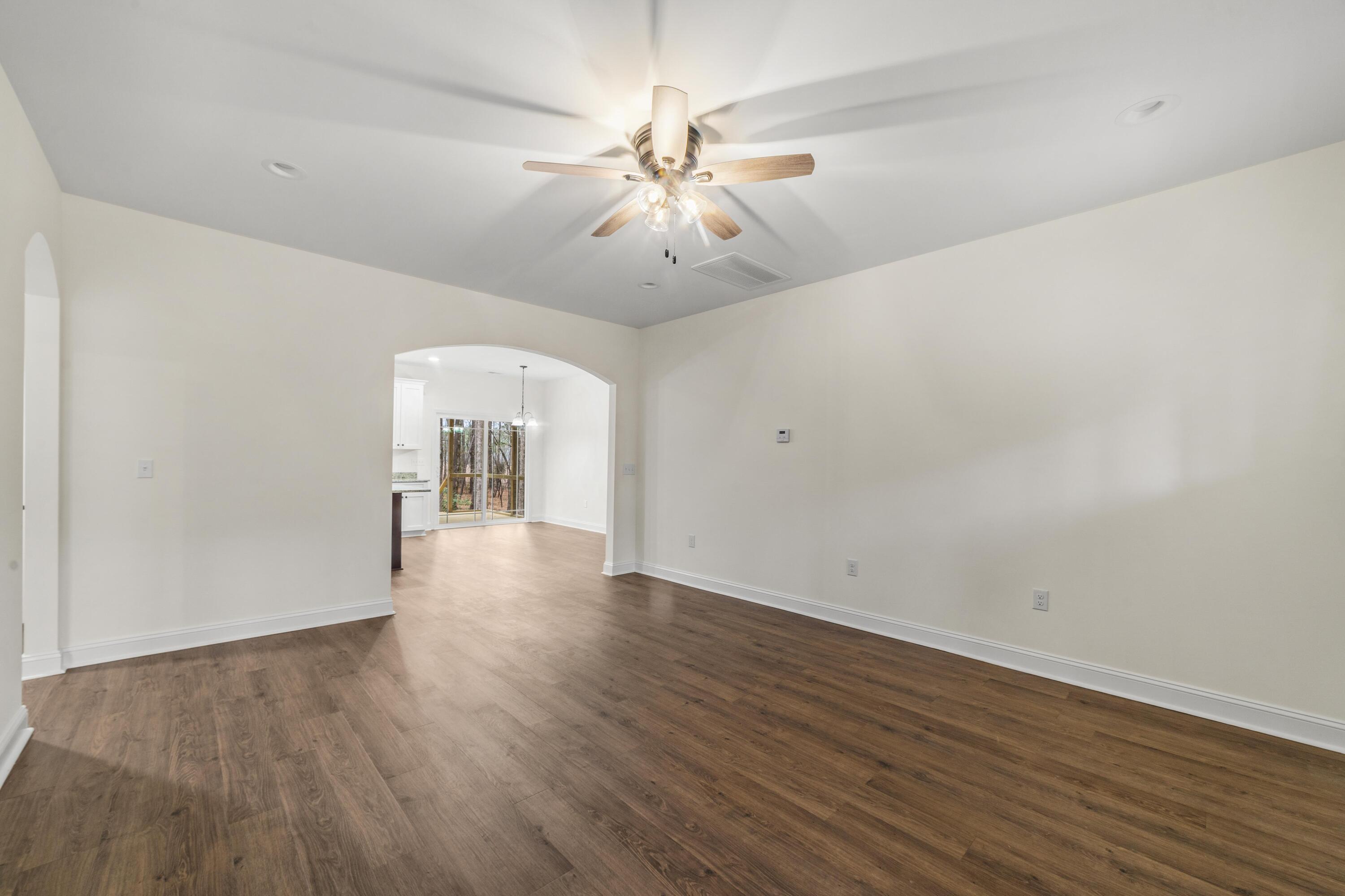 688 Sikes Road St. Matthews, SC 29135 - Photo 7 of 25 IMG_3949