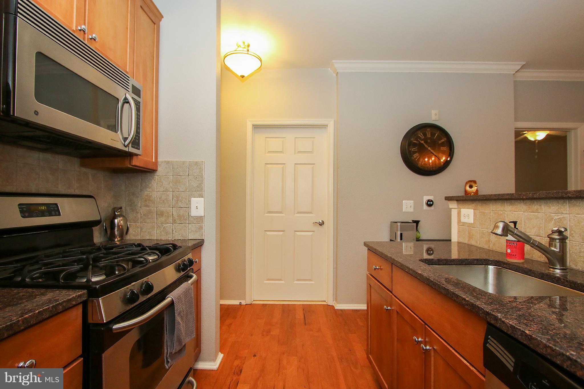 11750 Old Georgetown Road, Unit 2523 North Bethesda, MD 20852 - Photo 12 of 30 Kitchen