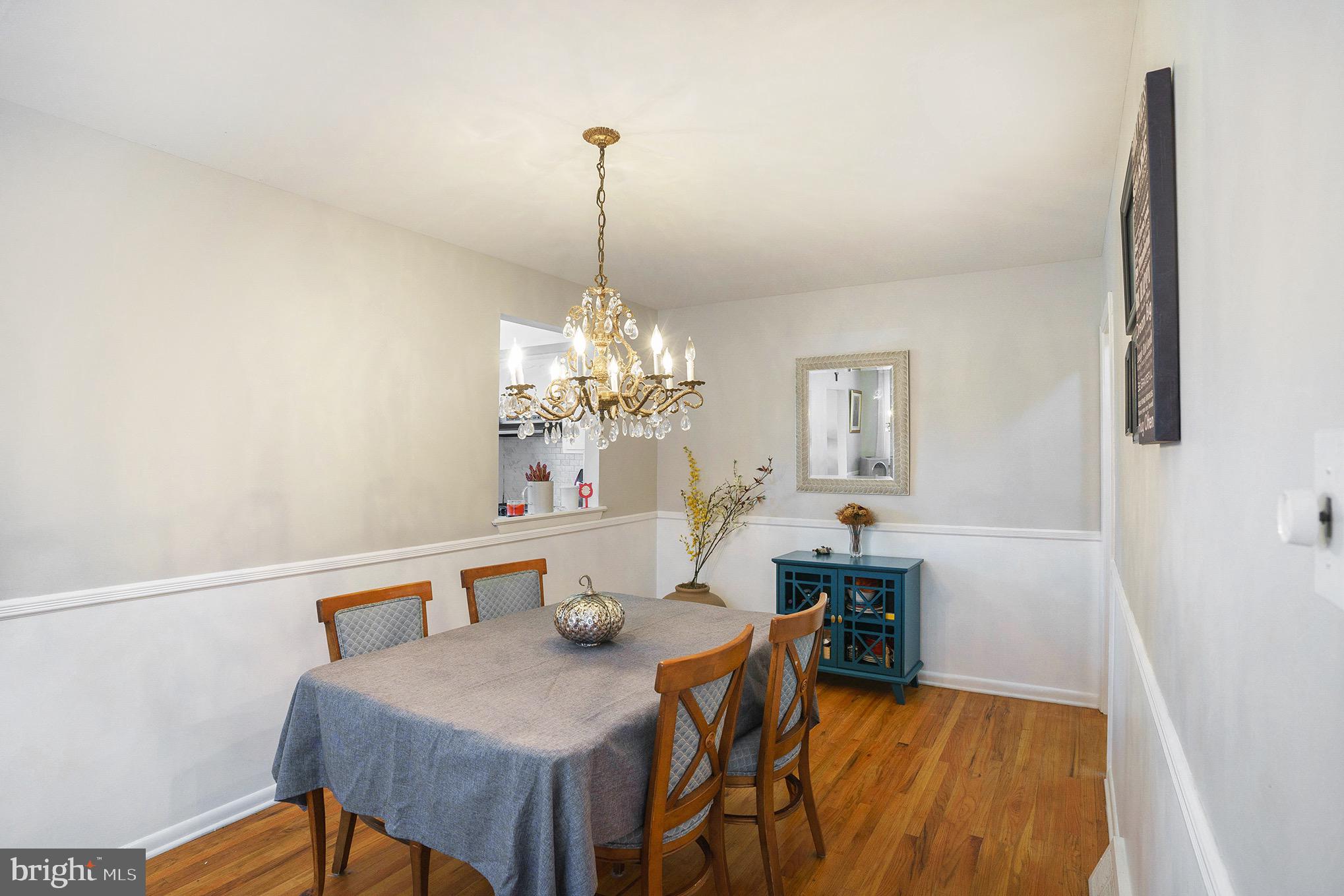 630 Renz Street Philadelphia, PA 19128 - Photo 14 of 26 dining room