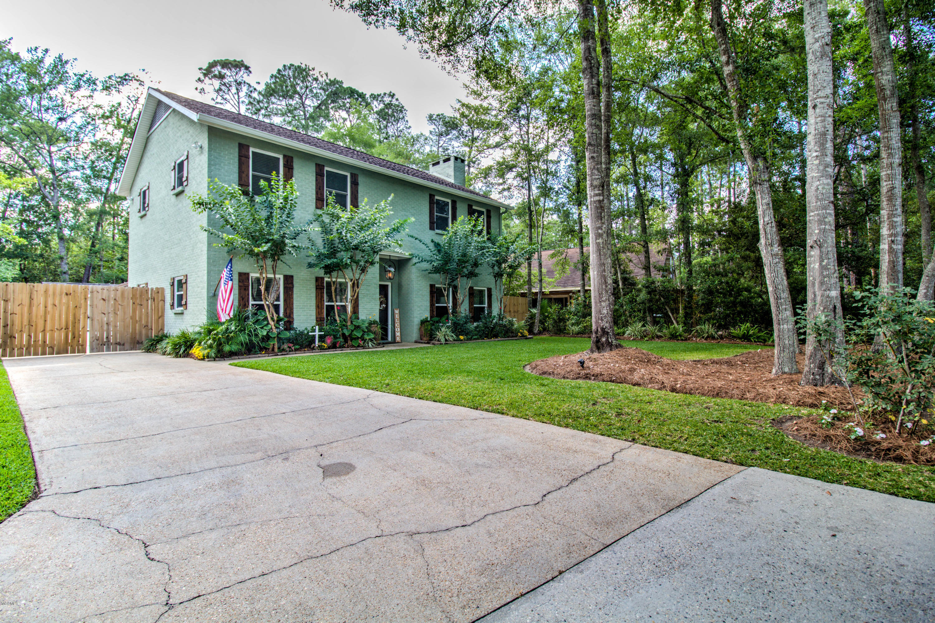 6405 Poco Road Ocean Springs, MS 39564 - Photo 2 of 59 IMG_3739_40_41