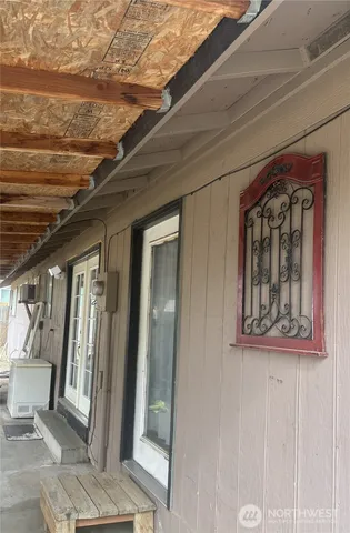 a view of a front door of the house