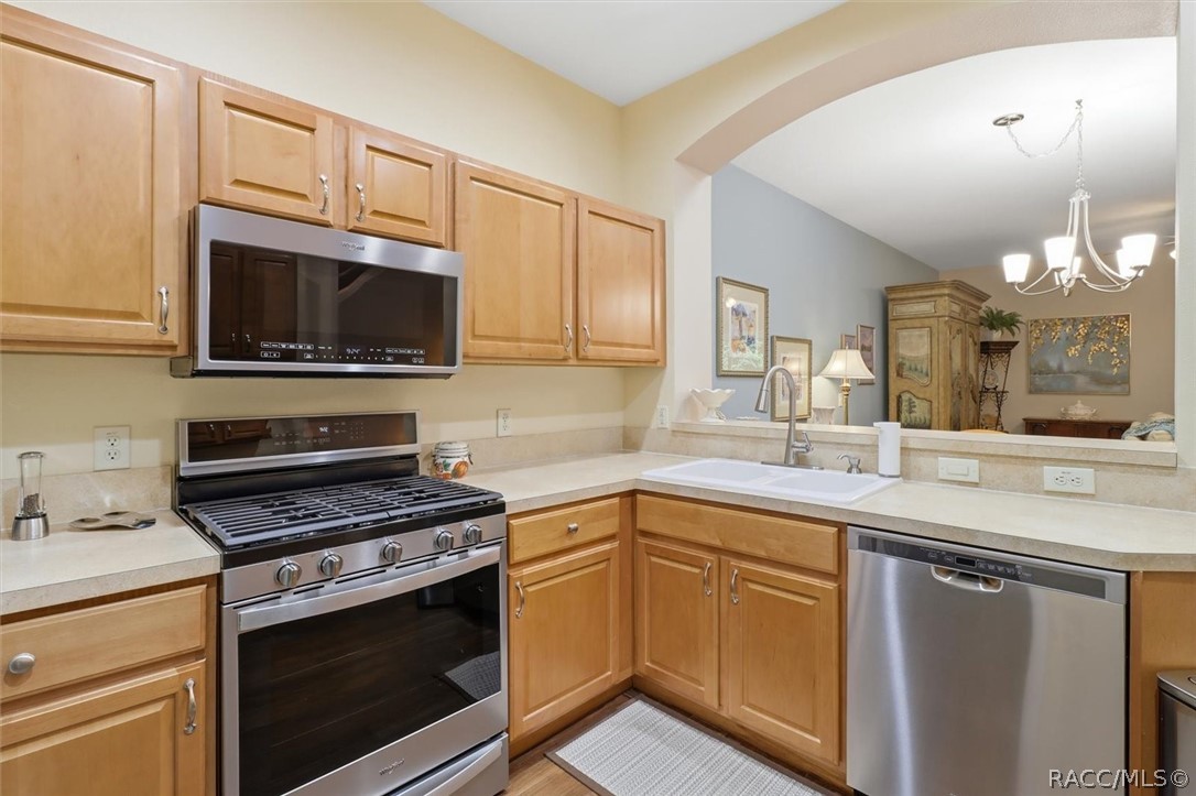 1706 West Spring Meadow Loop Lecanto, FL 34461 - Photo 13 of 47 Gallery Image 13