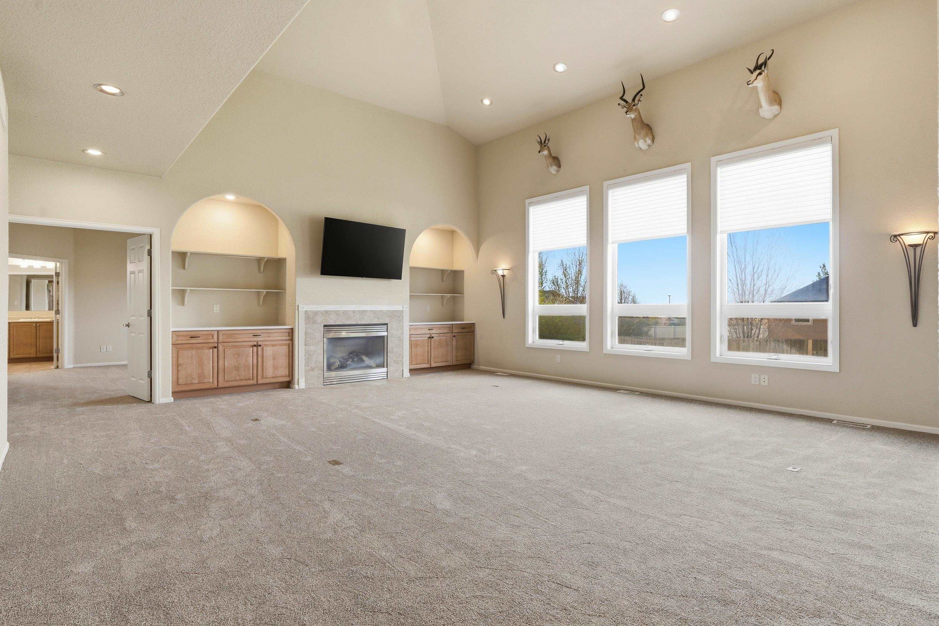 4010 West 39th Street Casper, WY 82604 - Photo 5 of 50