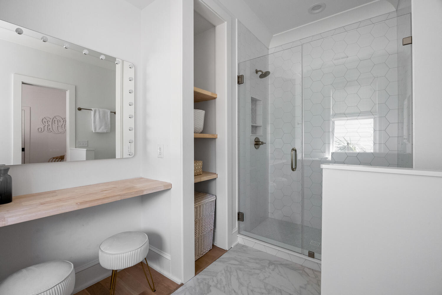 232 Delahow Street Daniel Island, SC 29492 - Photo 59 of 105 Guest Room Three Ensuite