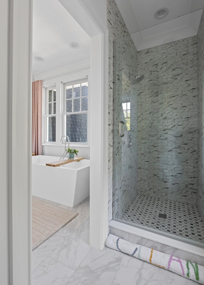 232 Delahow Street Daniel Island, SC 29492 - Photo 65 of 105 Ensuite Jack-N-Jill