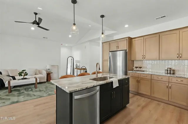 $789,800 | 1519-1521 Carroll Creek Road, Johnson City, TN 37615