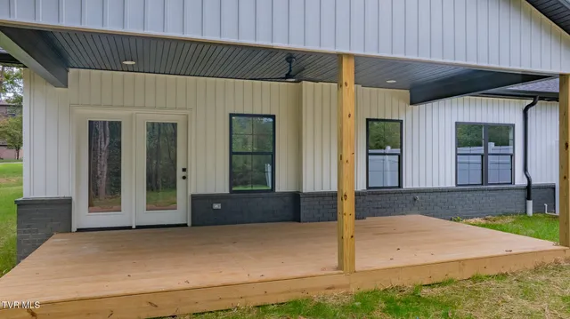 $789,800 | 1519-1521 Carroll Creek Road, Johnson City, TN 37615