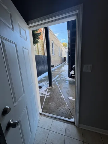 $1,600 | 1630 South Washtenaw Avenue, Unit M, Chicago, IL 60608