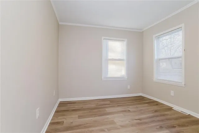 $1,725 | 1004 South Brockway Street, Olathe, KS 66061