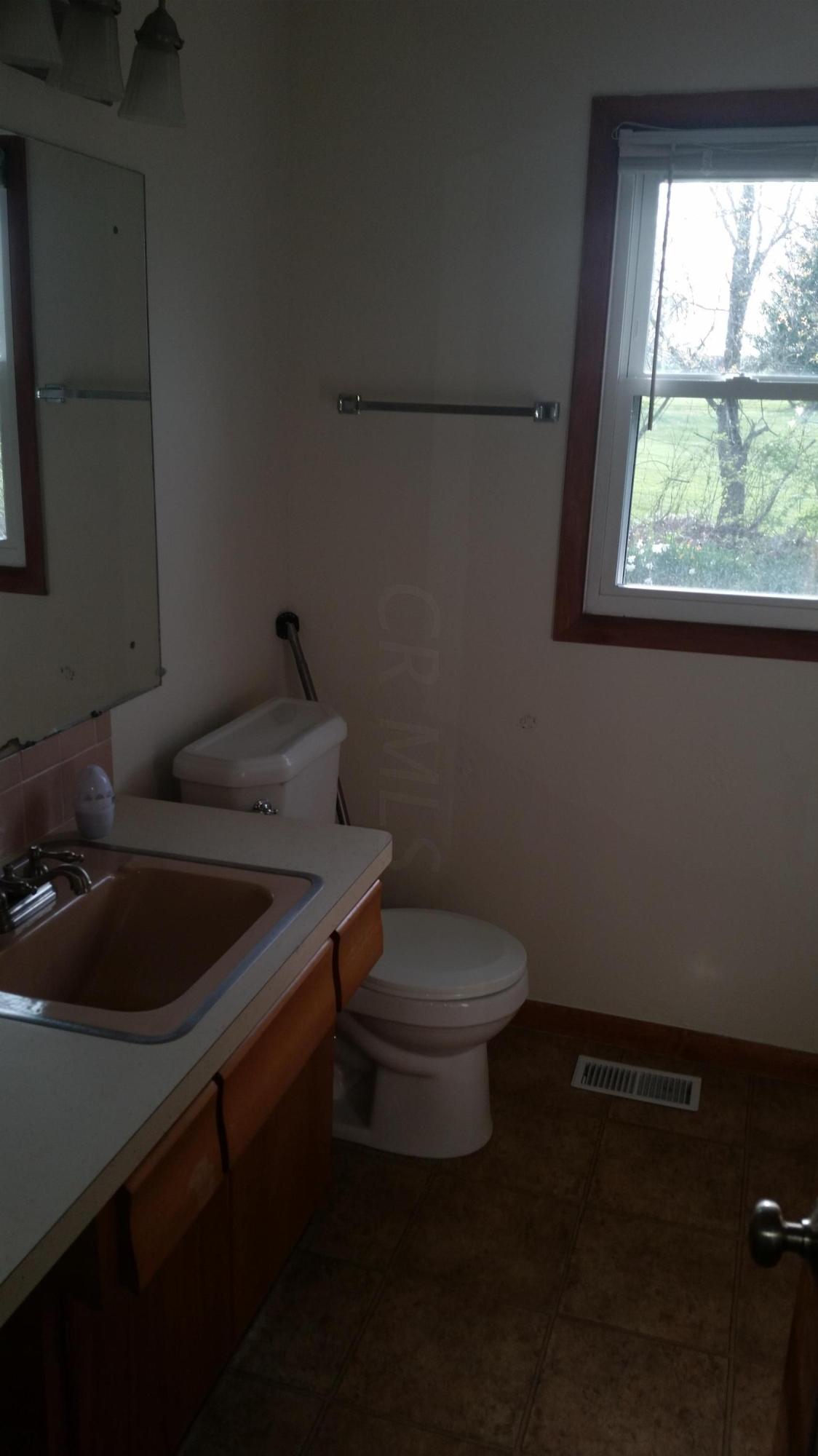 11482 Edwards Road Johnstown, OH 43031 - Photo 11 of 15 Gallery Image 11