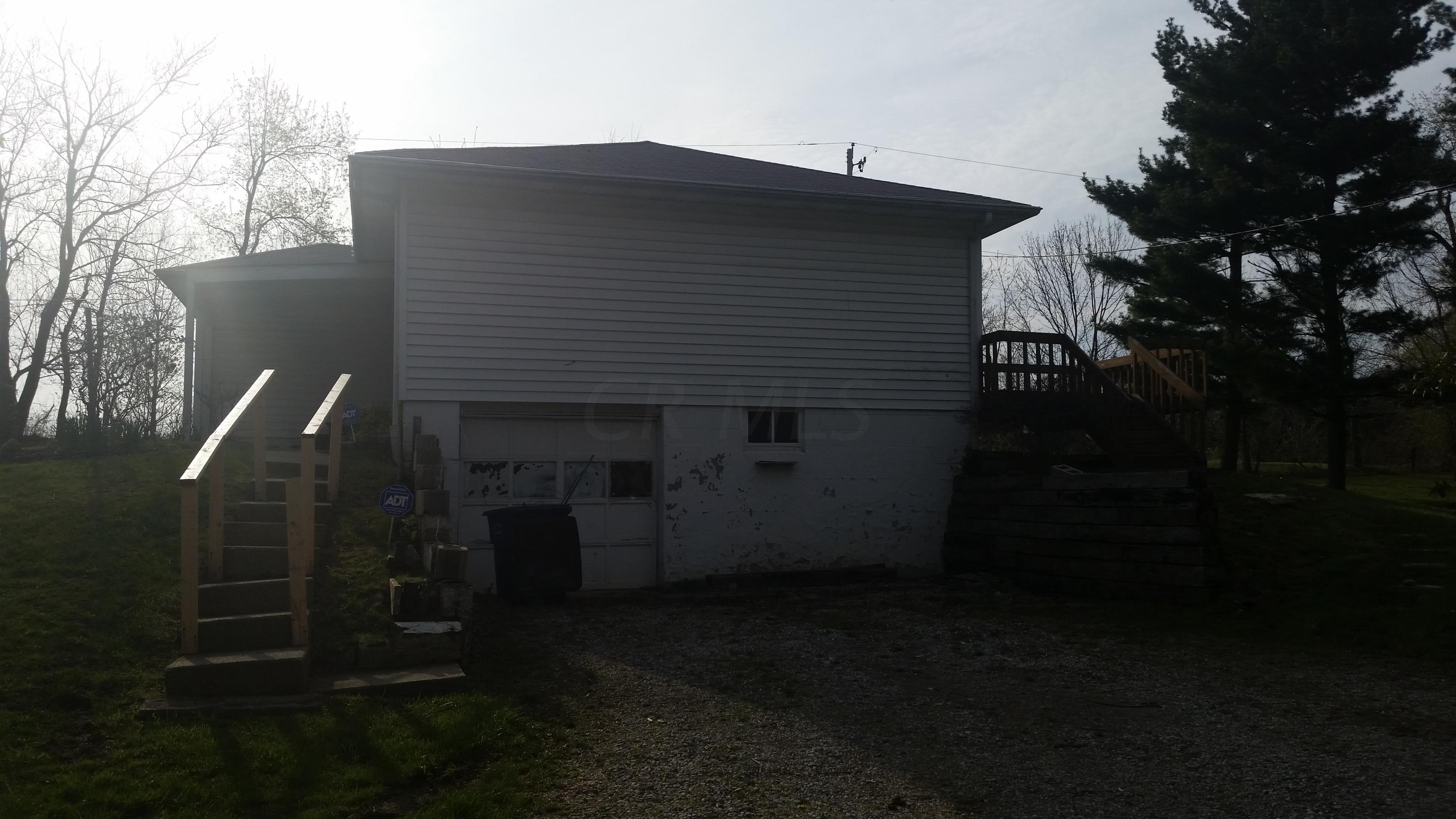 11482 Edwards Road Johnstown, OH 43031 - Photo 3 of 15 Gallery Image 3