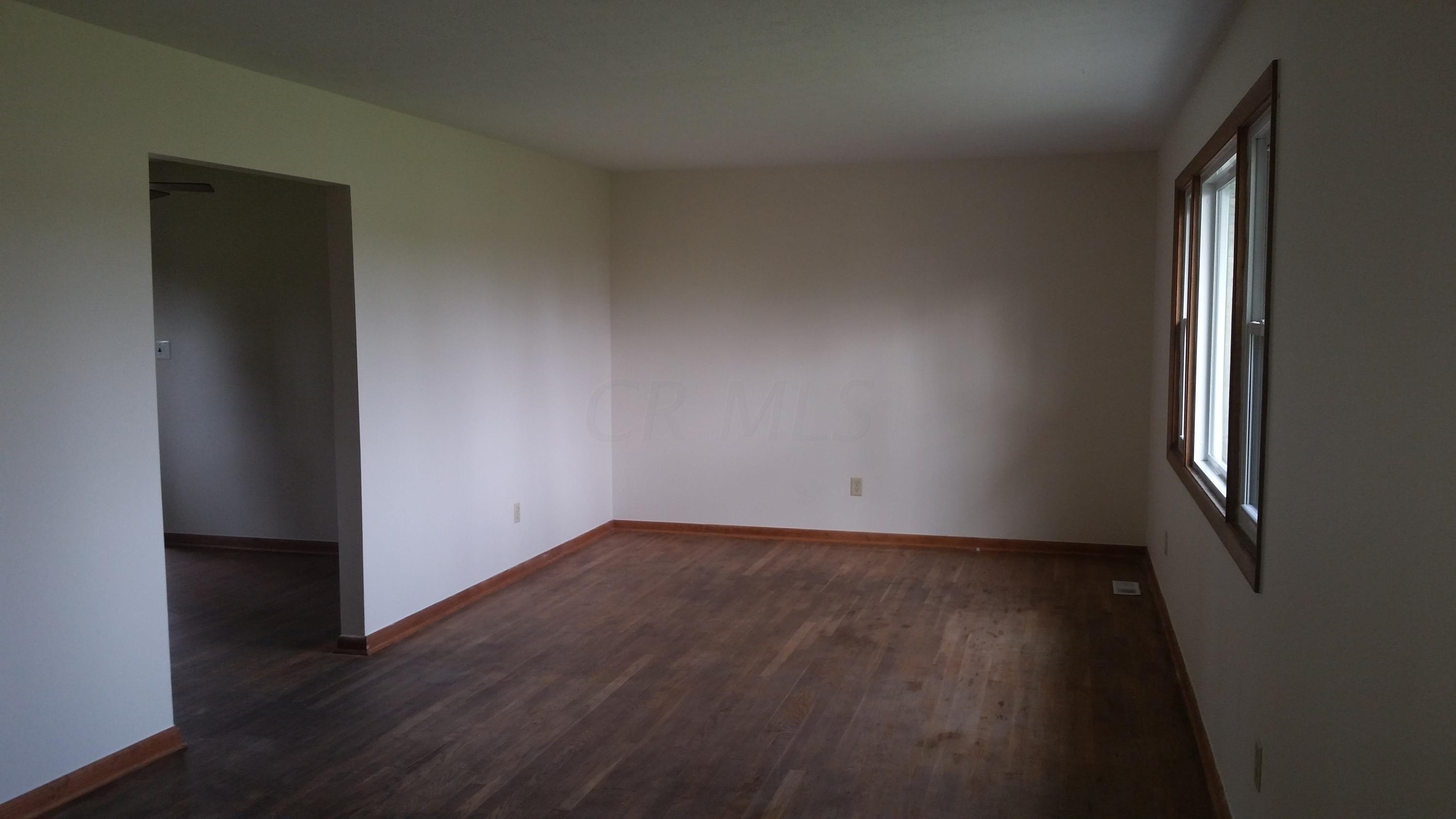 11482 Edwards Road Johnstown, OH 43031 - Photo 5 of 15 Gallery Image 5