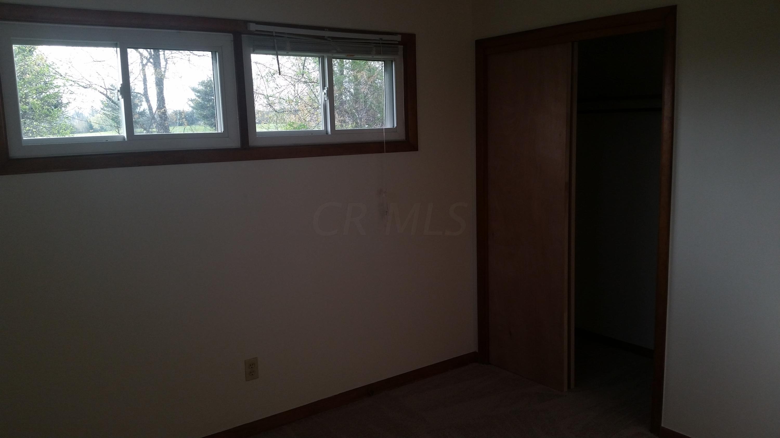 11482 Edwards Road Johnstown, OH 43031 - Photo 6 of 15 Gallery Image 6