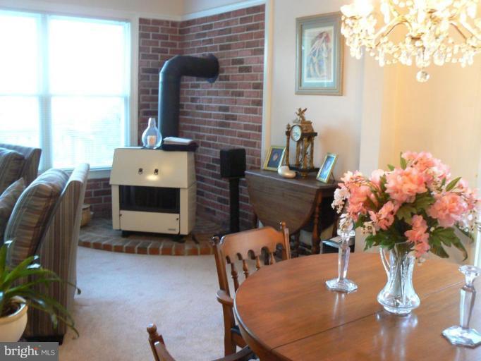 638 Fairhaven Road Tracys Landing, MD 20779 - Photo 6 of 17 Dining Area