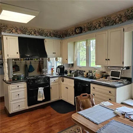 $395,000 | 149 Windy Ghoul Drive, Beaver, PA 15009