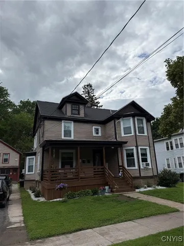 $1,600 | 607 Tulip Street, Unit 2, Salina, NY 13088