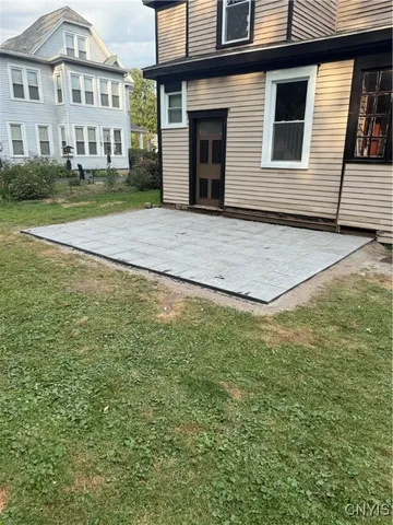 $1,600 | 607 Tulip Street, Unit 2, Salina, NY 13088