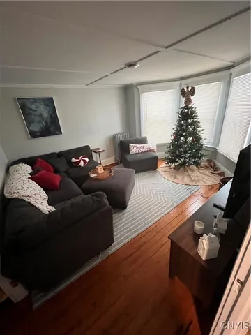 $1,600 | 607 Tulip Street, Unit 2, Salina, NY 13088