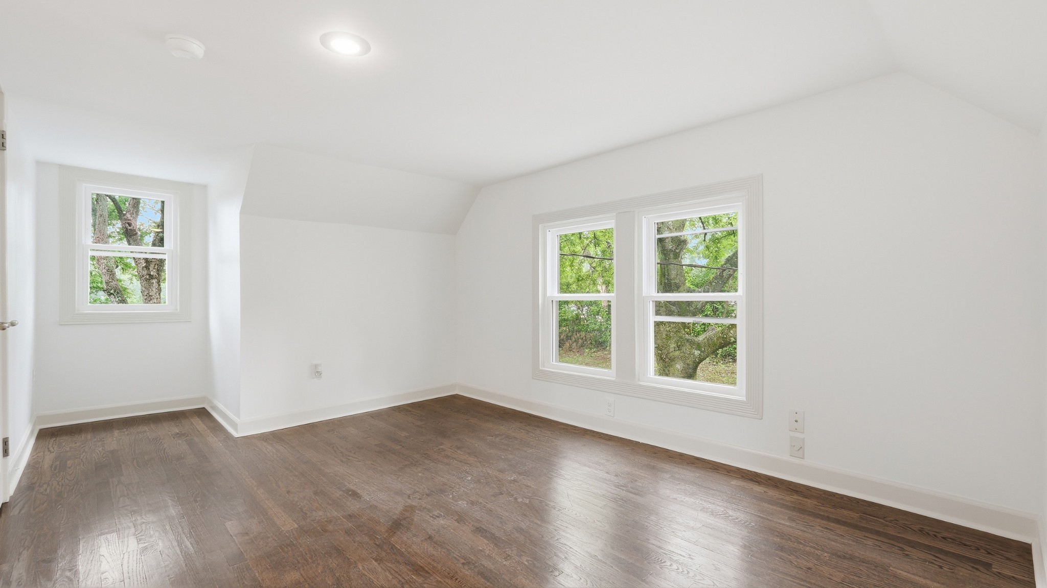 229 Franklin Limestone Road Nashville, TN 37217 - Photo 29 of 41 an empty room with wooden floor and windows