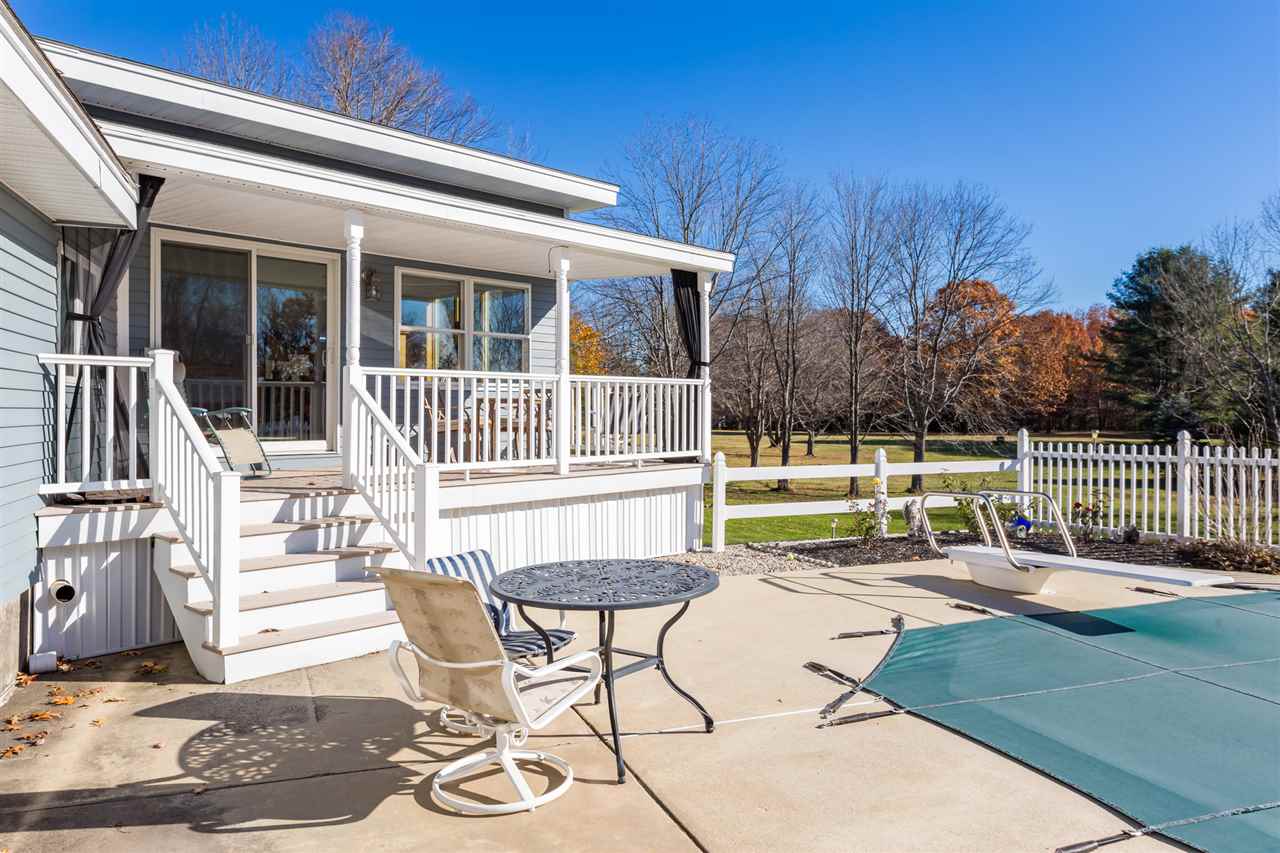 8 Meadow Lane Hampton Falls, NH 03844 - Photo 12 of 40
