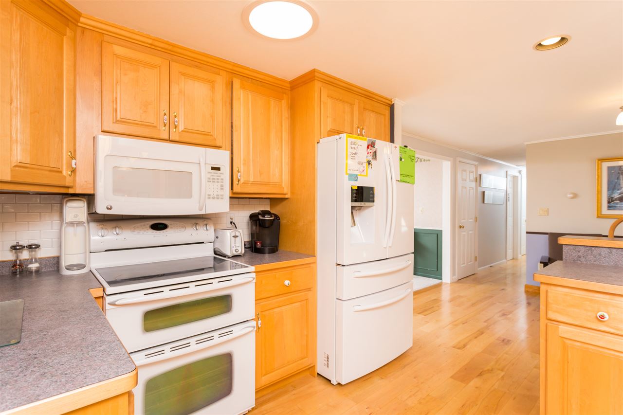 8 Meadow Lane Hampton Falls, NH 03844 - Photo 21 of 40