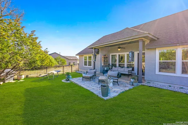 a view of a garden with a fountain