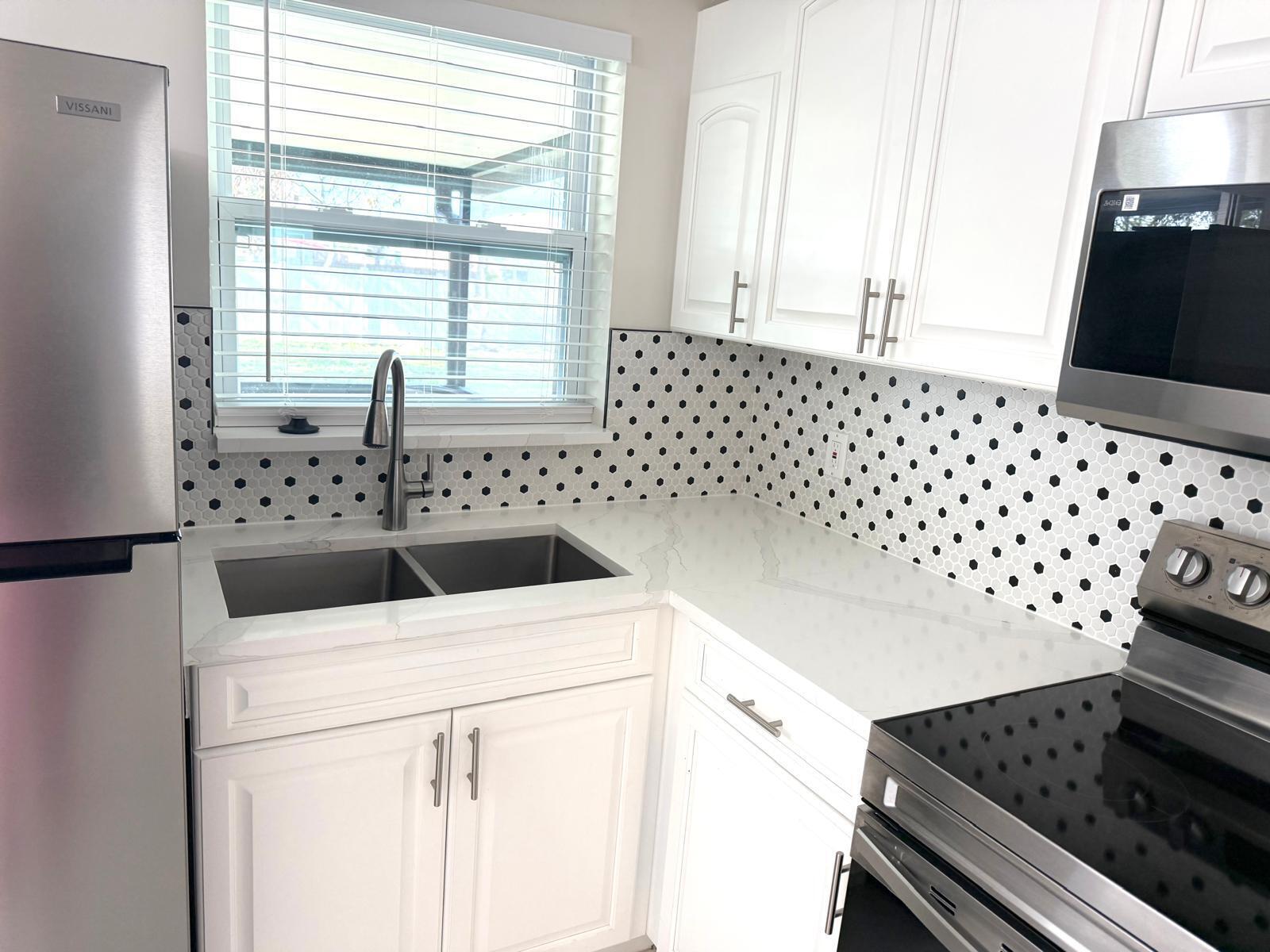 699 Northwest Riverside Drive Port St. Lucie, FL 34983 - Photo 12 of 23 11