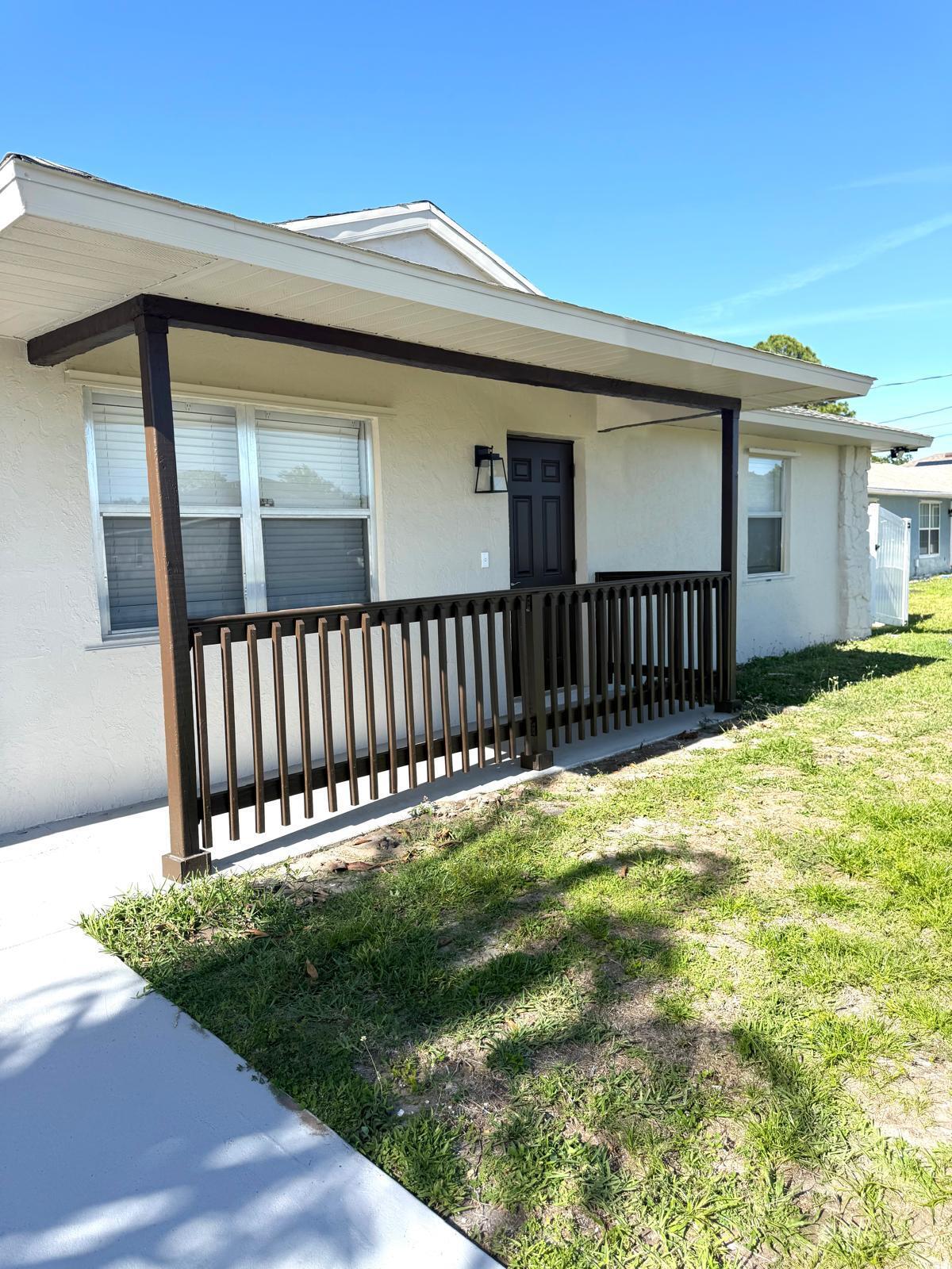 699 Northwest Riverside Drive Port St. Lucie, FL 34983 - Photo 3 of 23 3