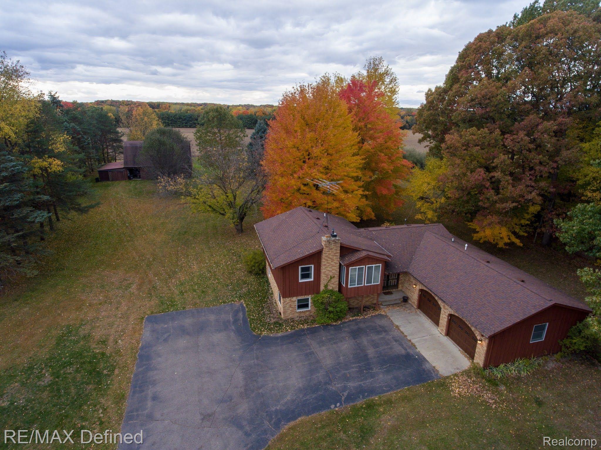 1375 Indian Road Lapeer, MI 48446 - Photo 1 of 60 Gallery Image 1