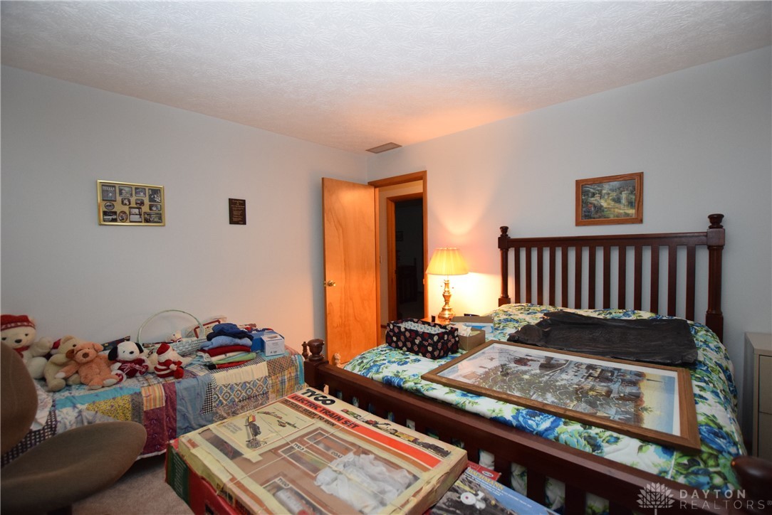 2126 Liberty Road New Carlisle, OH 45344 - Photo 26 of 43