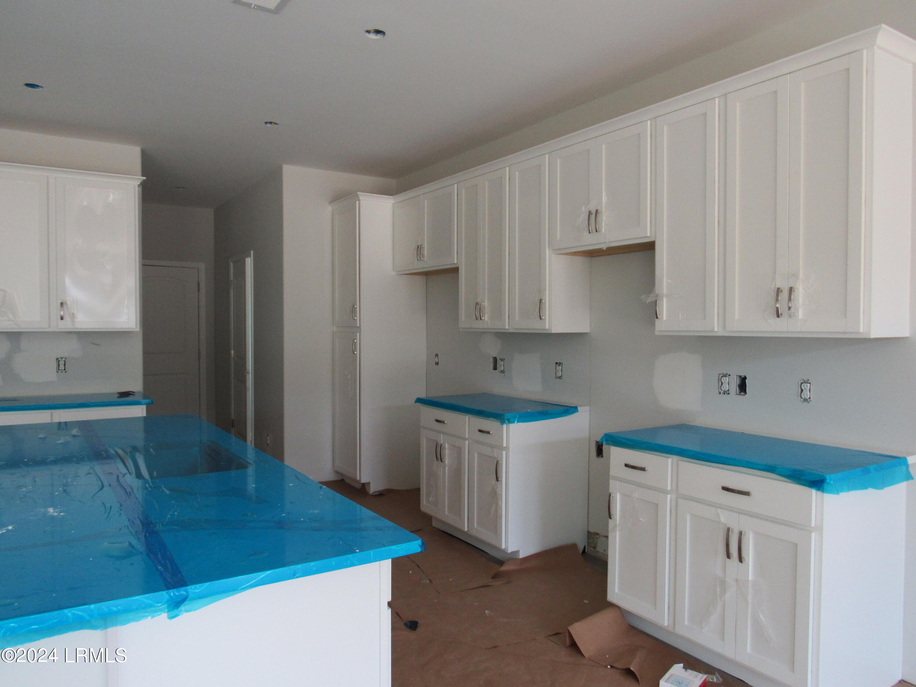 503 Sawmill Road Hardeeville, SC 29927 - Photo 2 of 16 kitchen