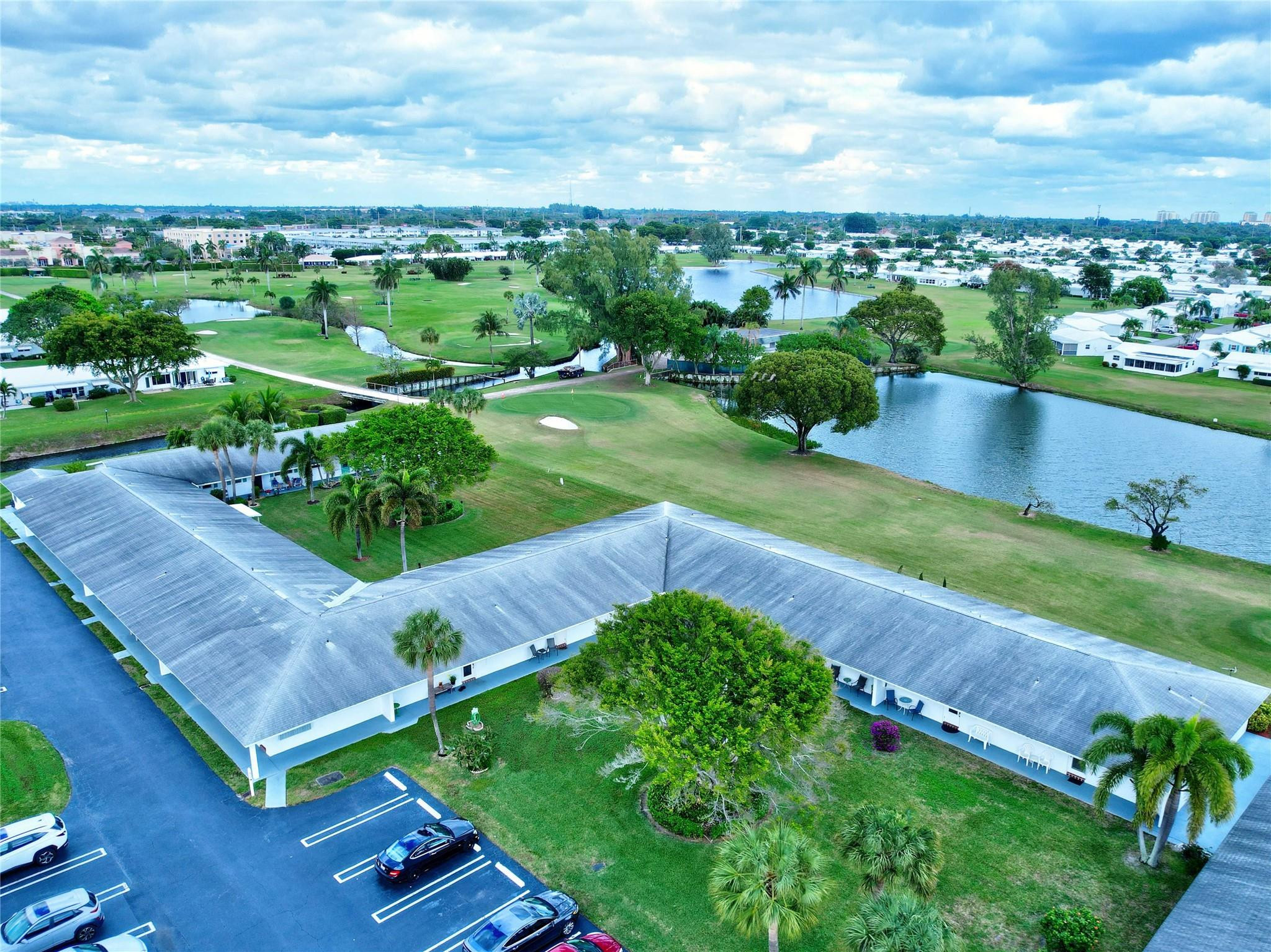 400 Southwest Golfview Terrace, Unit 111 Boynton Beach, FL 33426 - Photo 3 of 30 Photo 3