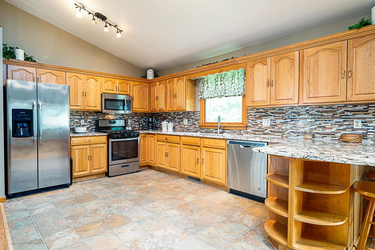 2245 Lake Galion Road East Galion, OH 44833 - Photo 7 of 26