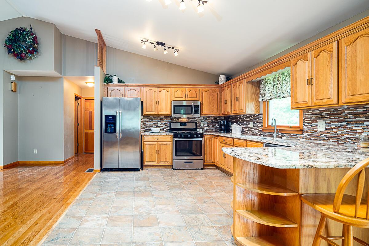 2245 Lake Galion Road East Galion, OH 44833 - Photo 9 of 26