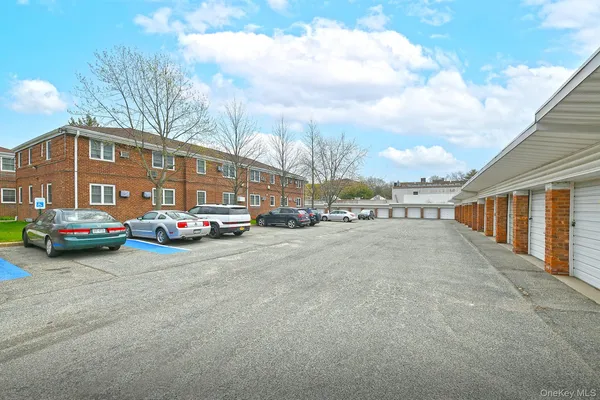 $315,000 | 7802 226th Street, Unit B | Oakland Gardens