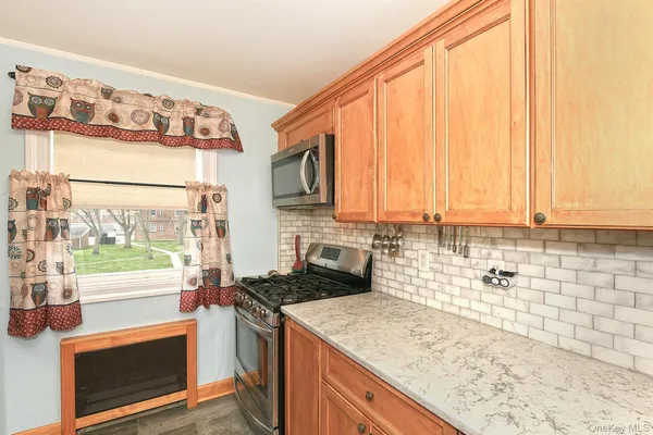 $315,000 | 7802 226th Street, Unit B | Oakland Gardens