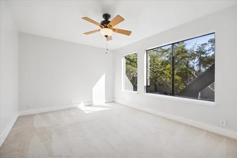 $375,000 | 225 Litchfield Lane, Houston, TX 77024