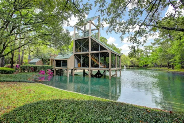 $367,500 | 225 Litchfield Lane, Houston, TX 77024