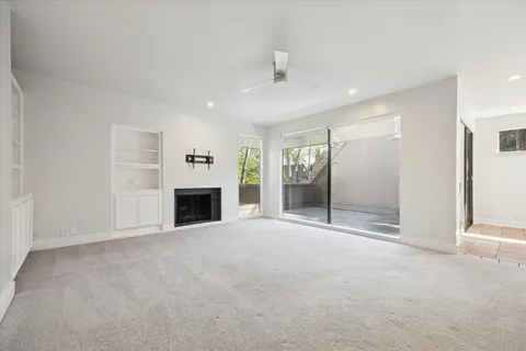 $375,000 | 225 Litchfield Lane, Houston, TX 77024