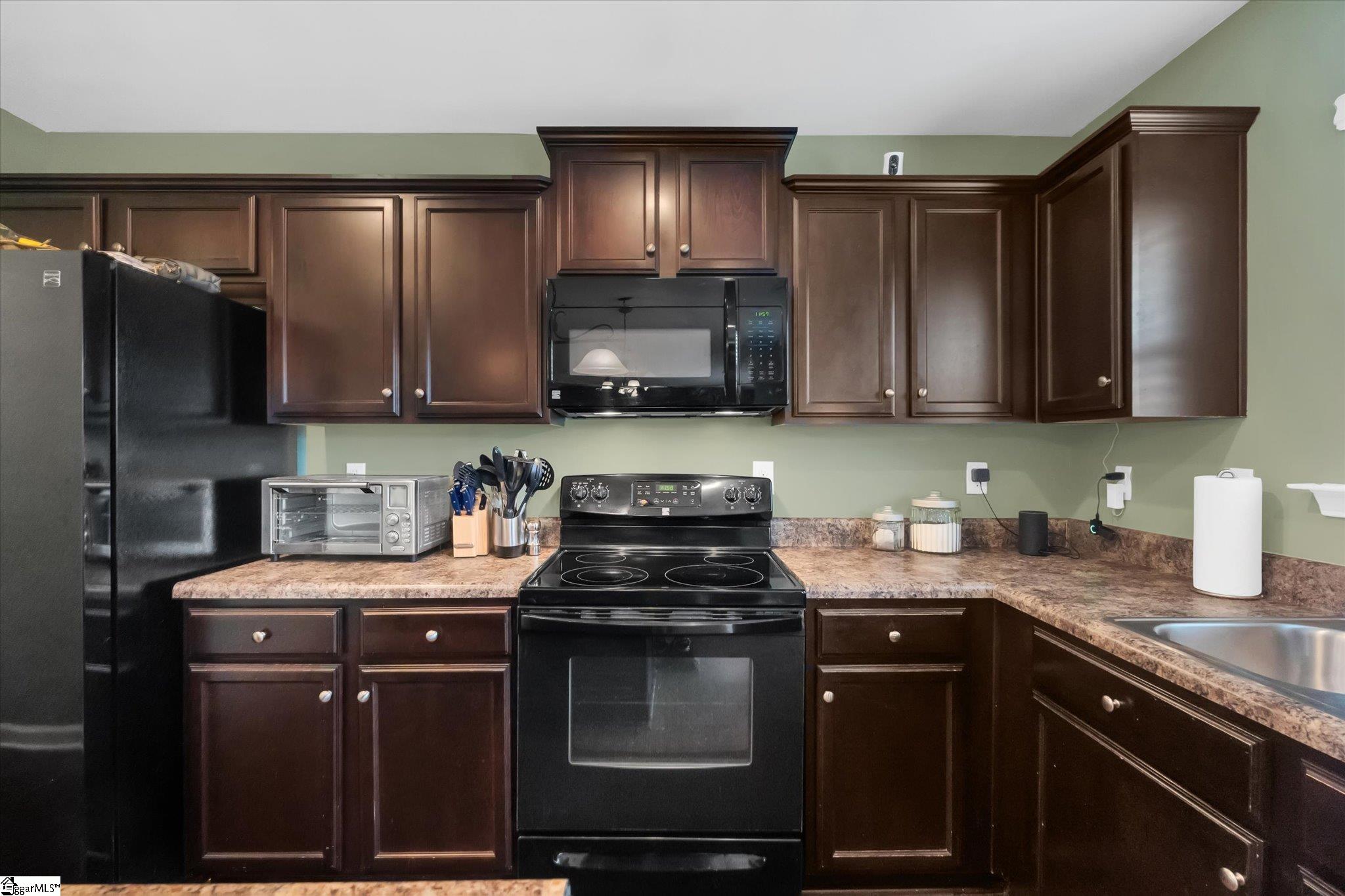 805 Brighton Ridge Court Wellford, SC 29385 - Photo 14 of 40 Gallery Image 14